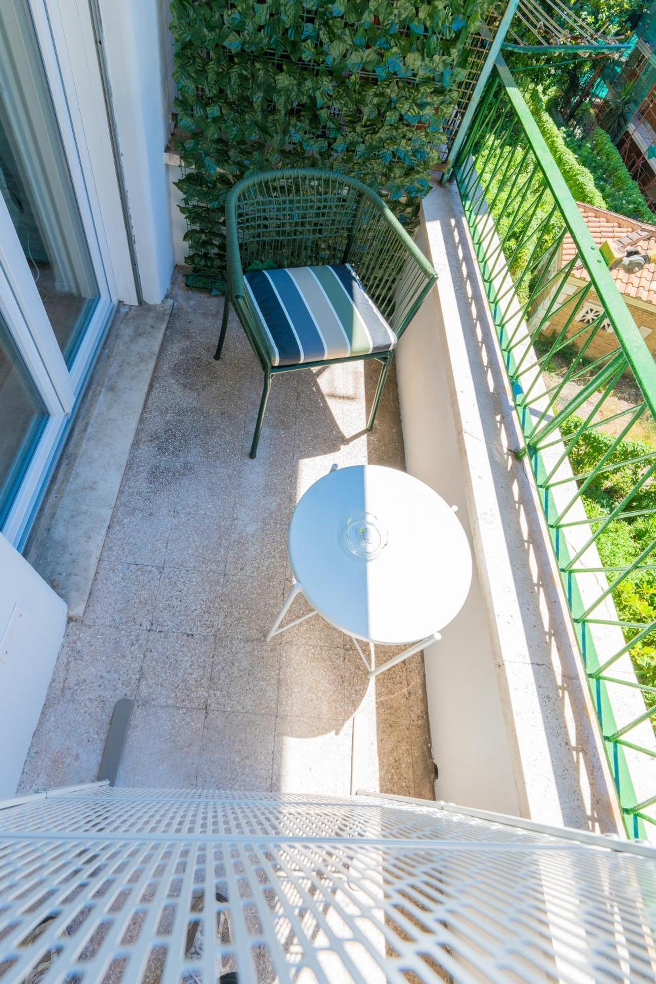 Near Vatican, Irnerio 47 Guest House Rome Room photo