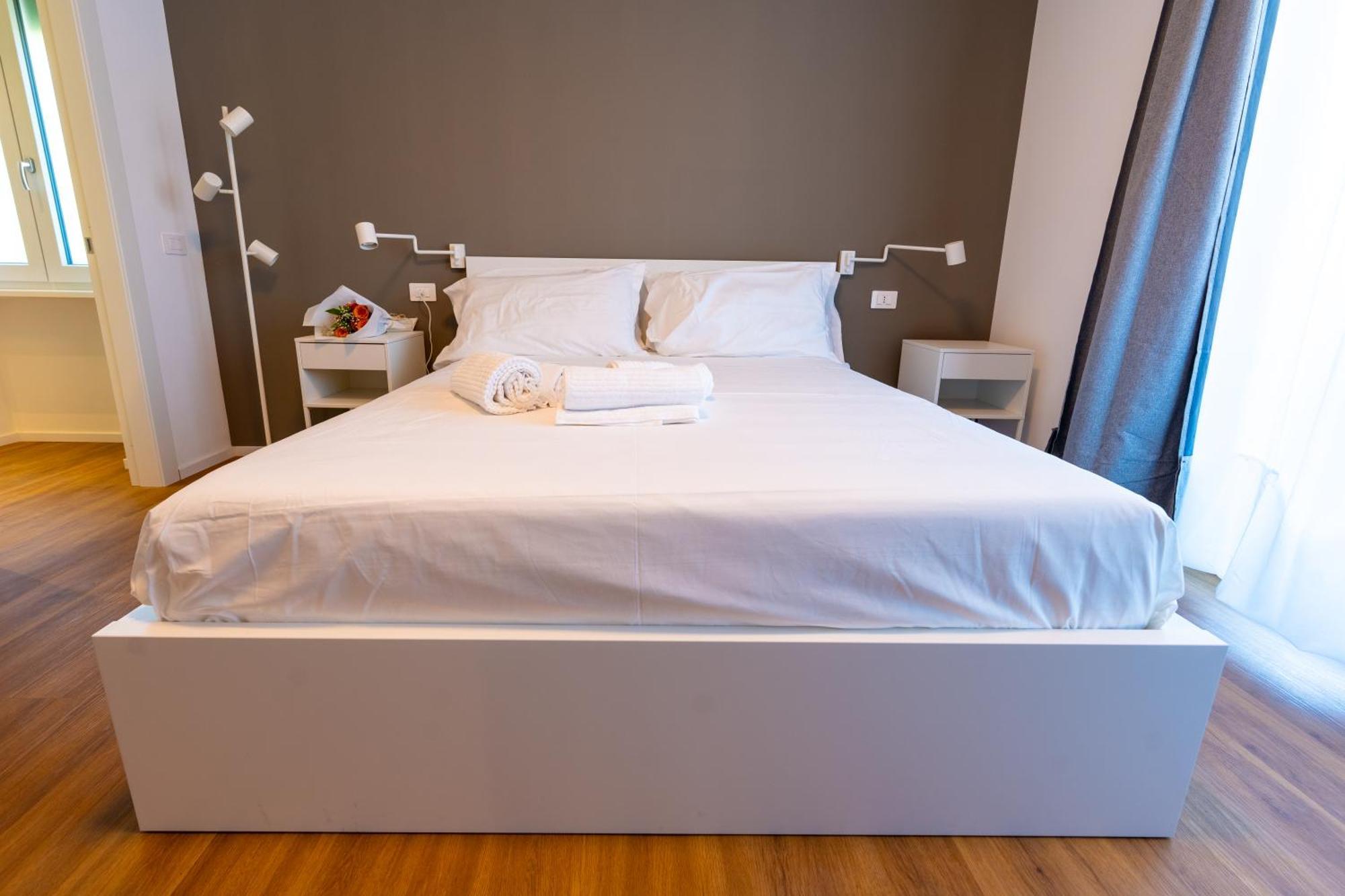 Near Vatican, Irnerio 47 Guest House Rome Room photo